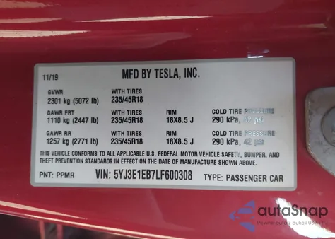 2020 Tesla Model 3 Long Range Dual Motor All-Wheel Drive z USA, uszkodzony, nr VIN 5YJ3E1EB7LF600308